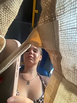 TheCinderella Live XXX Chat