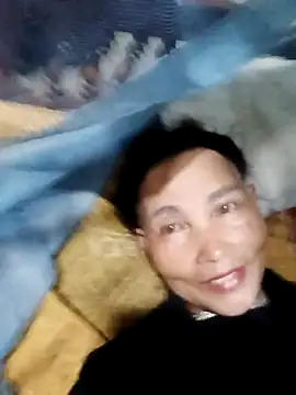 XXX chat uživo modela Lily-suny