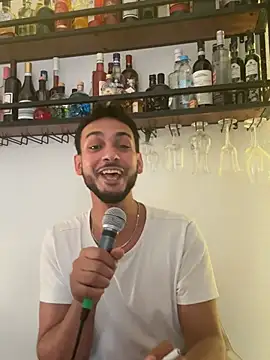 Gipsyboysteve Adlı Modelin Canlı XXX Sohbeti