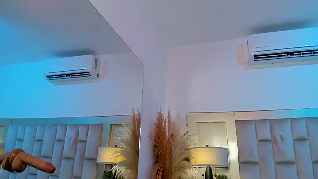 Chat XXX ao vivo de MaxxieRay