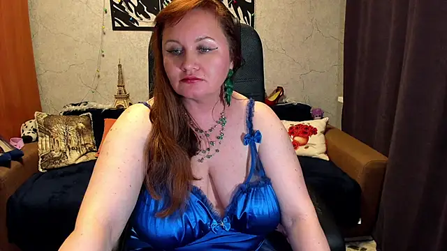 Nikki_March Live XXX Chat