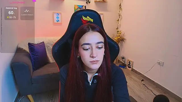 ViolethRosse's Live XXX Chat