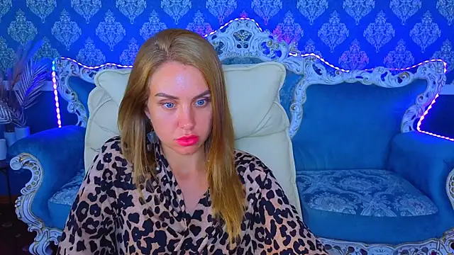دردشة GabriEllla_4U الجنسية المباشرة