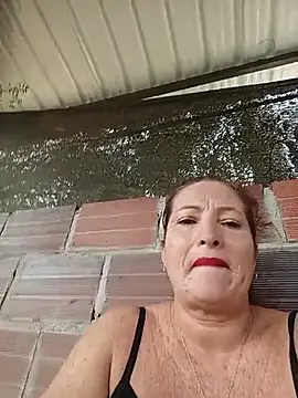 Sexy-Woman-Mature's Live XXX Chat