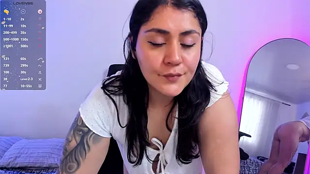 karlie02_ Live XXX-Chat