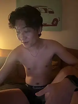 YourBadboy718 现场XXX聊天