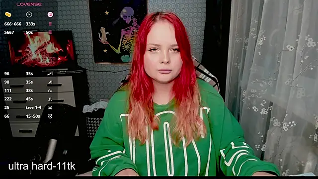 MileyMontana: онлайн-секс-чат