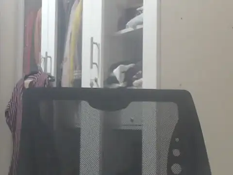 XXX chat uživo modela NancyRuvi