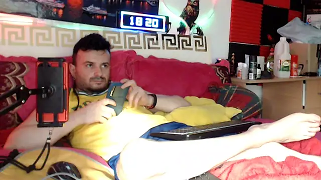 Hugec0ck007 Chat XXX live