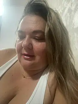 XXX chat uživo modela MikyVesela