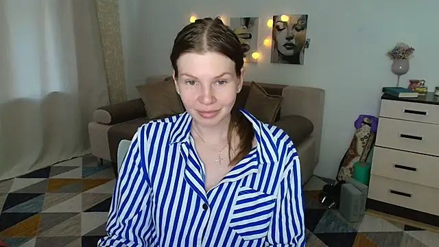 ReginaSparkle Chat XXX in diretta