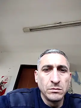 Alejandro83bsf 现场XXX聊天