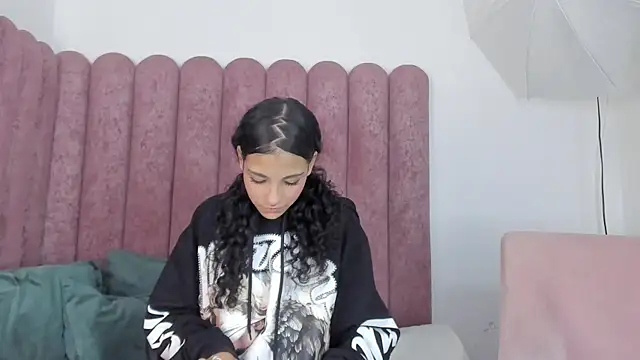 MiaLauren_ – Live XXX-chat