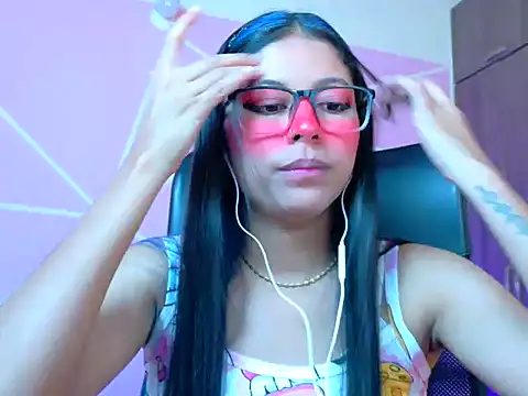 XXX chat uživo modela _ALLYSON18_