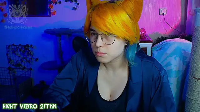 הופעת וובקאם של TrickyKitsune
