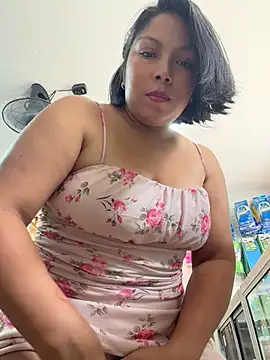 ISABELLA__LUNAのウェブカメラショー