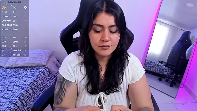 karlie02_n Live XXX chat