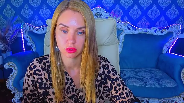 GabriEllla_4U Adlı Modelin Canlı XXX Sohbeti