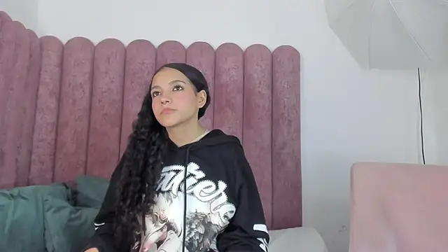 MiaLauren_ Live XXX-chat