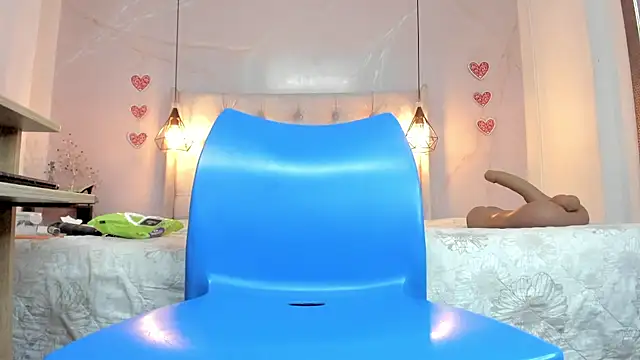 Chatroom XXX en direct de SakuraLee_
