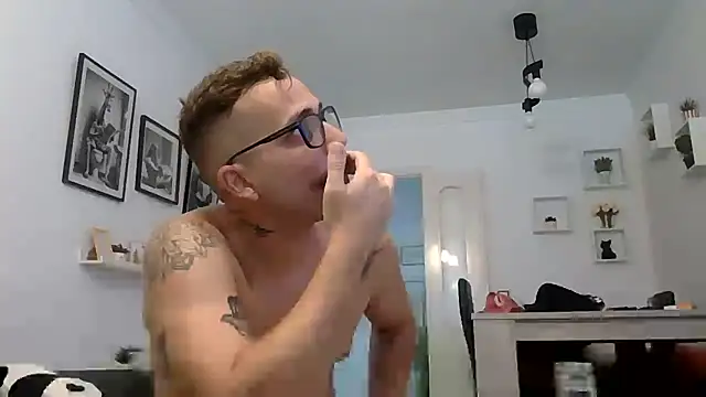 Chat XXX Live yanick931