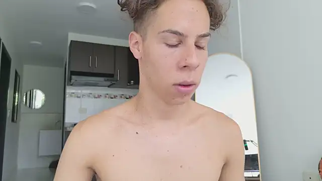 grey___27 Chat XXX live