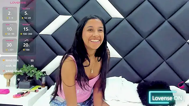 RebeccaWalton Live XXX-chat