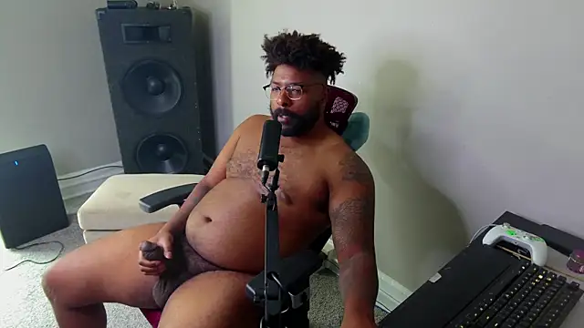 Živý XXX chat BlackStarMagnum