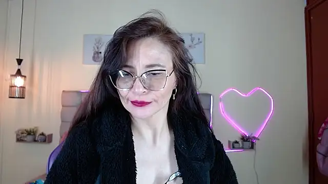 _naomi_s live XXX chat