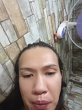 manilafoxts XXX чат на живо