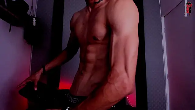 Dark_Valentino_ 网络视讯表演