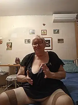 XXX chat uživo modela Molli1408