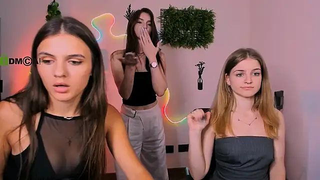 lisa_dark_ Шоу с уебкамера