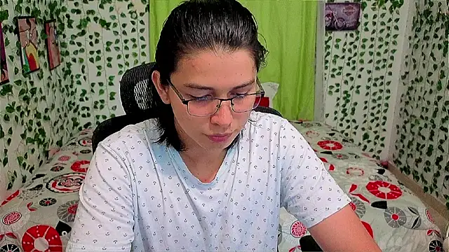 Andy_gray Chat XXX in diretta