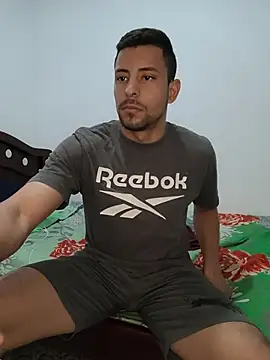 Cris_LaCobra_ Show in webcam