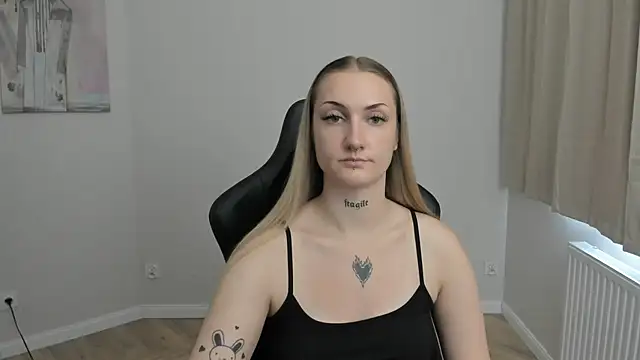 AlexaTease's Live XXX Chat