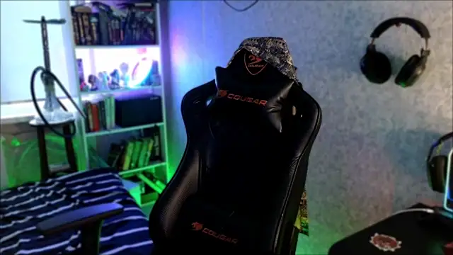 Chat +18 de _Serious_Man ao vivo