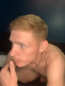 Chat XXX en directo de Rileychavv