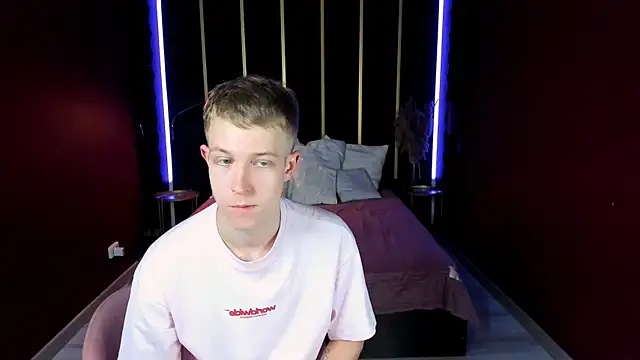Dylan_Norton   – Naživo XXX chat