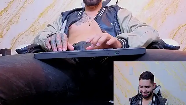 matteosantos' Live XXX Chat