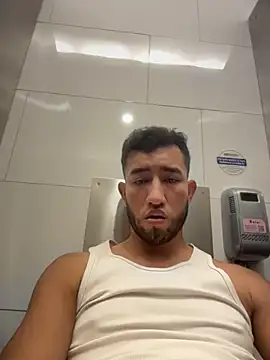 liam_bronw Adlı Modelin Canlı XXX Sohbeti