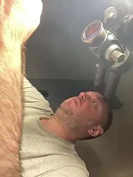 XXX chat uživo modela DorianJeday