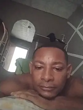 moreno301987 – Naživo XXX chat