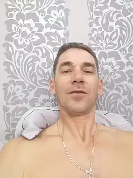 FreeRider111 Live XXX-chat