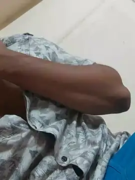 Hotrayyy's Live XXX Chat