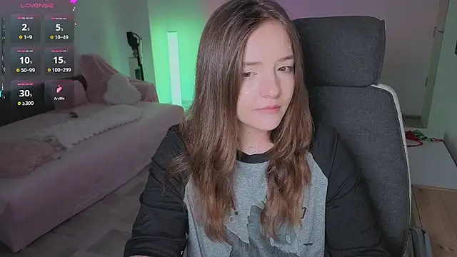 -Meowy- Live XXX-Chat