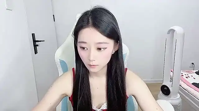 -qingqing 现场XXX聊天