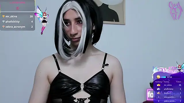 הופעת וובקאם של Charlothe_7