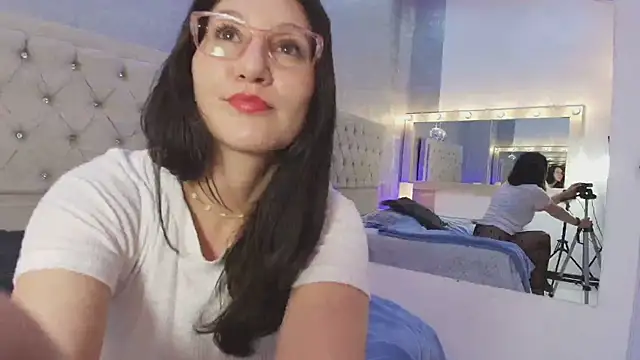 Antonella_Saa 即時 XXX 聊天