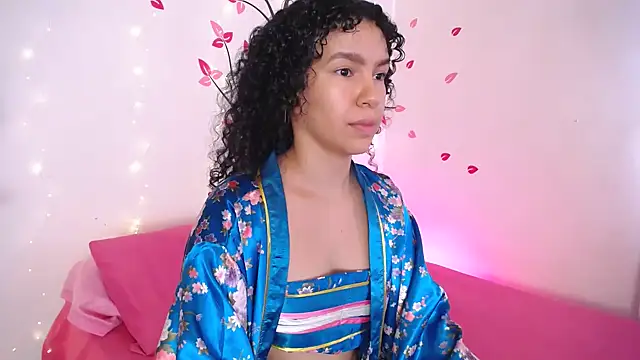 Karolina_1 Obrolan Langsung XXX